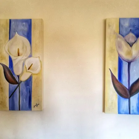 With One Bedroom In Vale Rebelho 2 Km From The Beach Appartement *